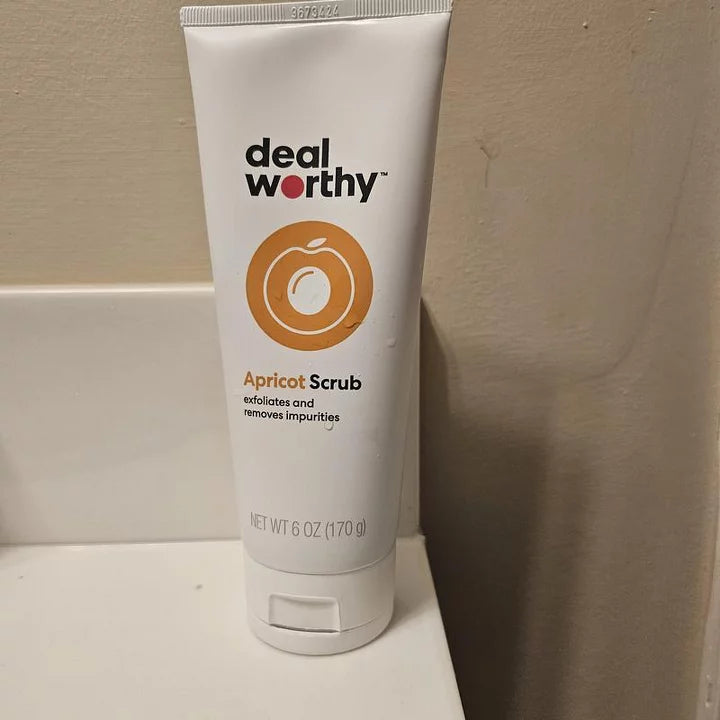 Apricot Facial Scrub - dealworthy™