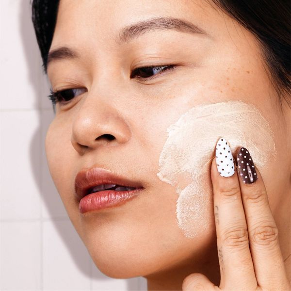 Party of You Glow Enhancing Face Serum - Instant IV - 1oz