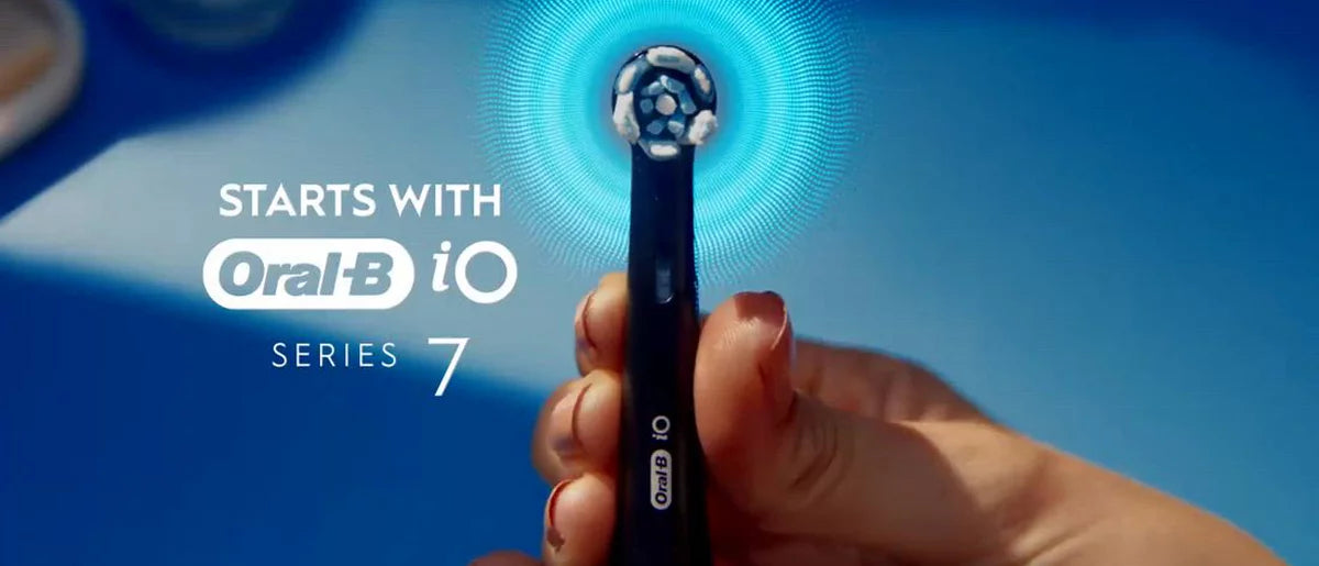 Oral-B iO7 Electric Toothbrush with Multiple Modes Travel Case and 2 Brush Heads - Black Onyx