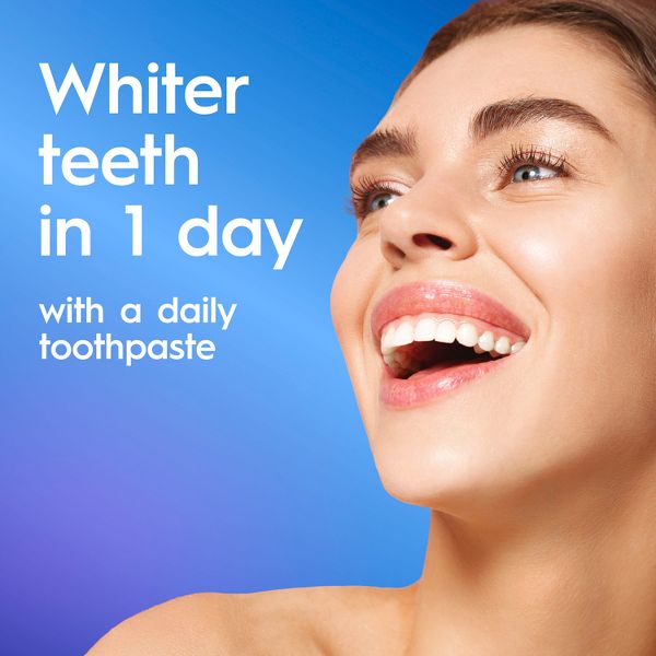 Crest 3D White Deep Stain Remover Daily Toothpaste - Ultra White - 2.1oz