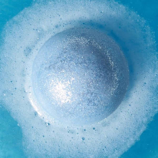 Da Bomb Bath Fizzers Frozen Bath Bomb - 6.5oz