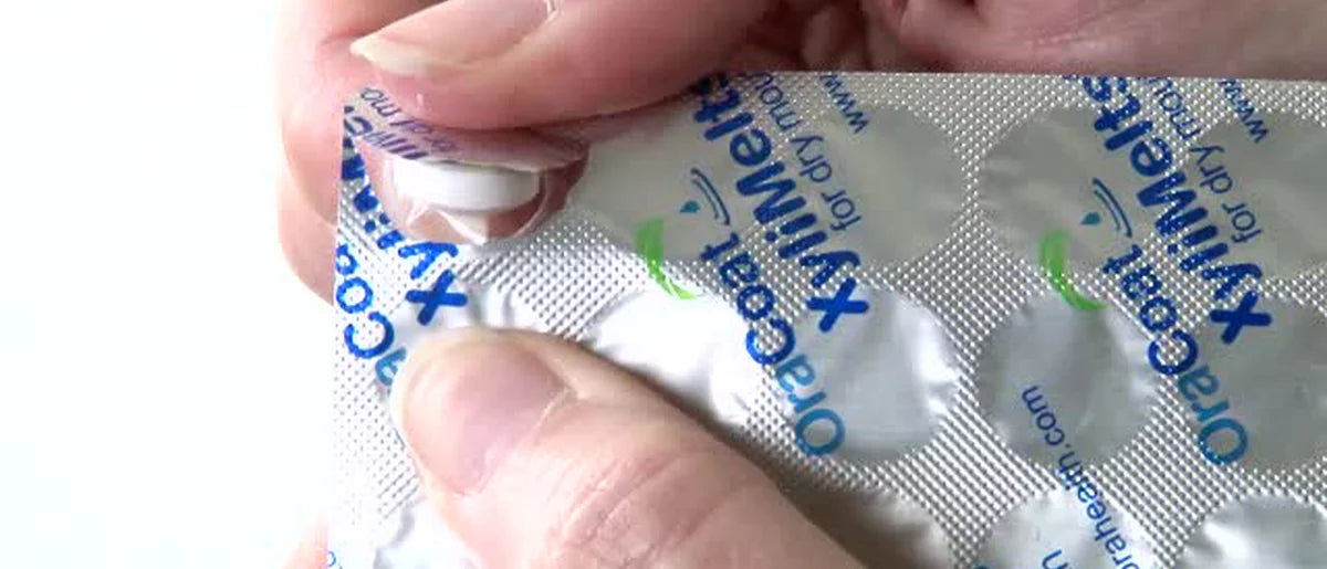OraCoat XyliMelts for Dry Mouth Relief Mild Mint - 40ct