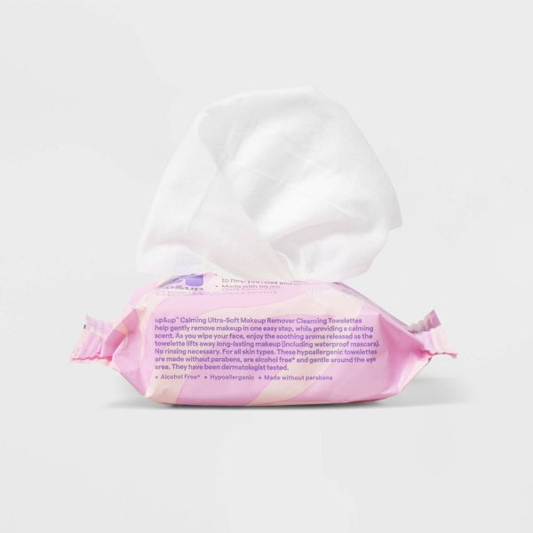 Calming Ultra-Soft Makeup Remover Cleansing Towelettes - Scented - 25ct - up&up™