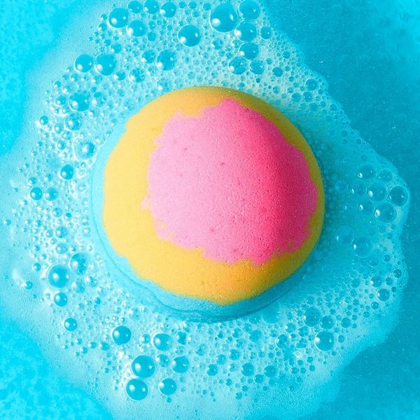 Da Bomb Bath Fizzers Flower Bath Bomb - 3.5oz