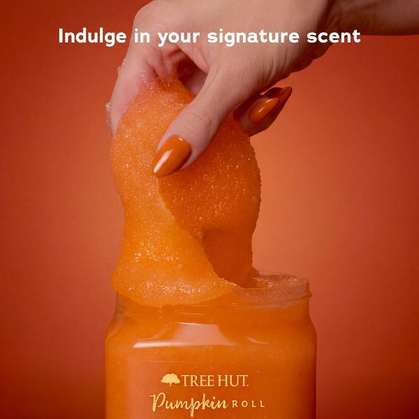 Tree Hut Pumpkin Roll Shea Sugar Body Scrub - 18oz