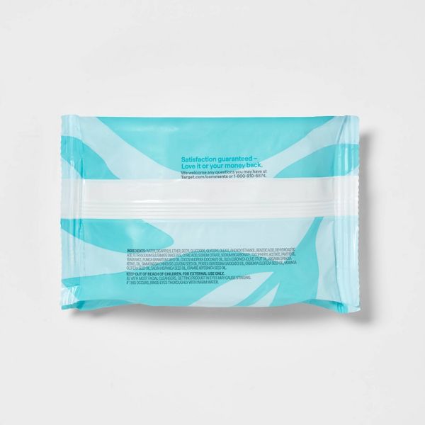 Everyday Ultra-Soft Makeup Remover Cleansing Towelettes - Scented - 10ct - up&up™