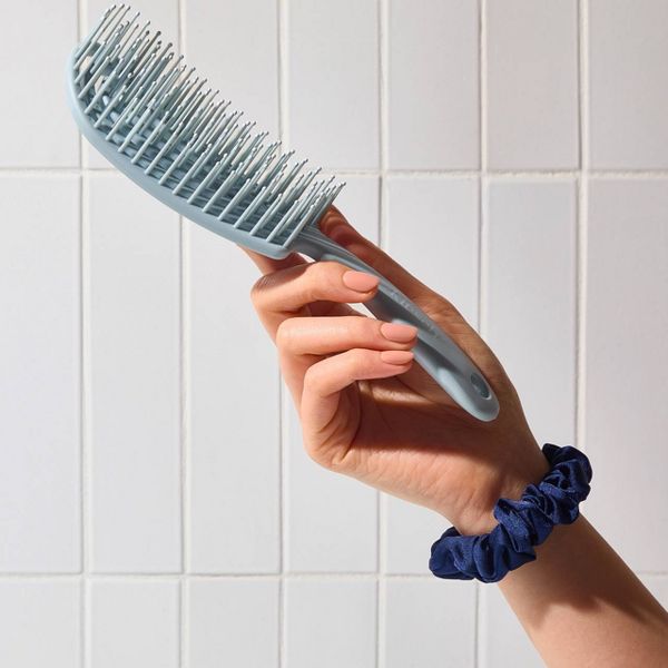 Kitsch Detangling Flexi Brush - Haze Blue