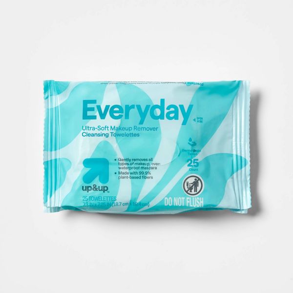 Everyday Ultra-Soft Makeup Remover Cleansing Towelettes - Scented - 10ct - up&up™