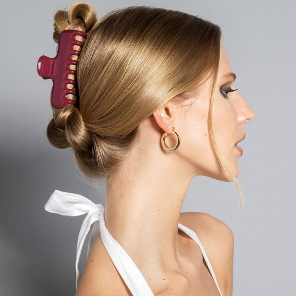 The Hair Edit Scarlet Claw Clip
