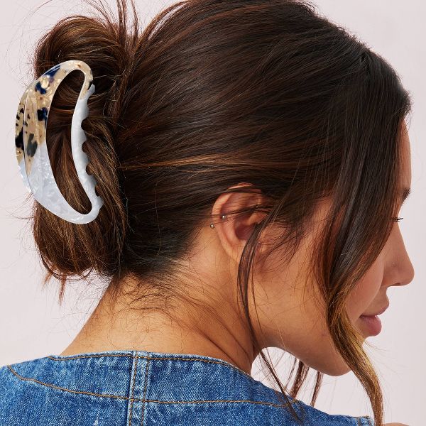 scünci | lüxe Mixed Acrylic Open Cut Claw Clip - Pearly Ivory & Tort