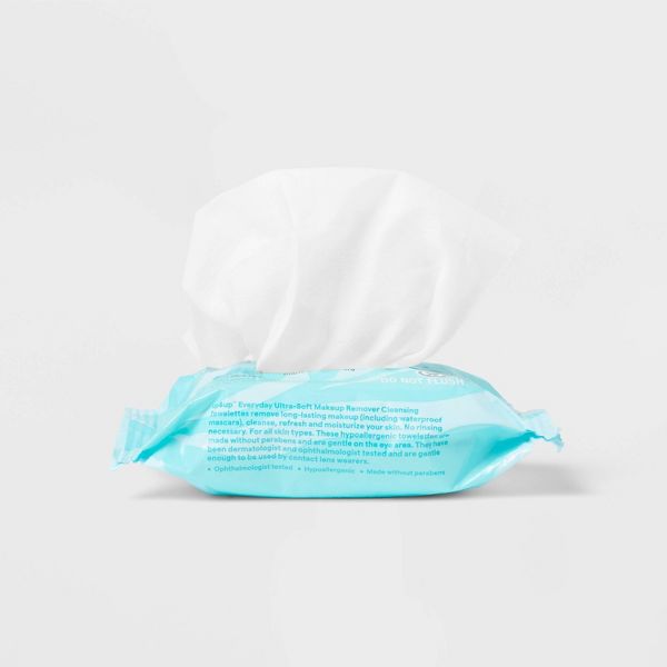Everyday Ultra-Soft Makeup Remover Cleansing Towelettes - Scented - 10ct - up&up™