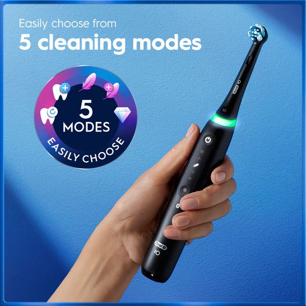 Oral-B iO Series 5 Electric Toothbrush with Brush Head - Ultimate White