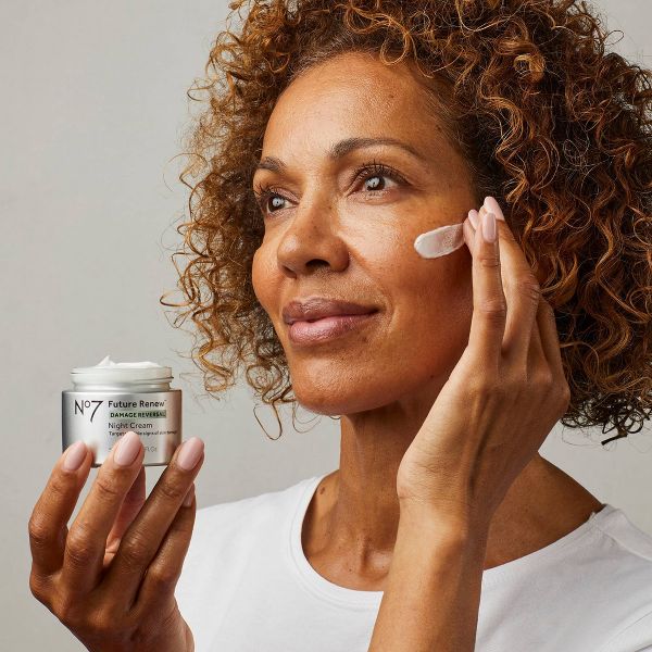 No7 Future Renew Damage Reversal Face Moisturizing Night Cream - 1.69 fl oz