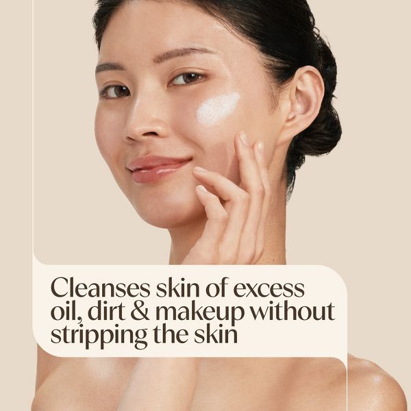 Aveeno Daily Moisture Oily Skin Cleanser - 12 fl oz
