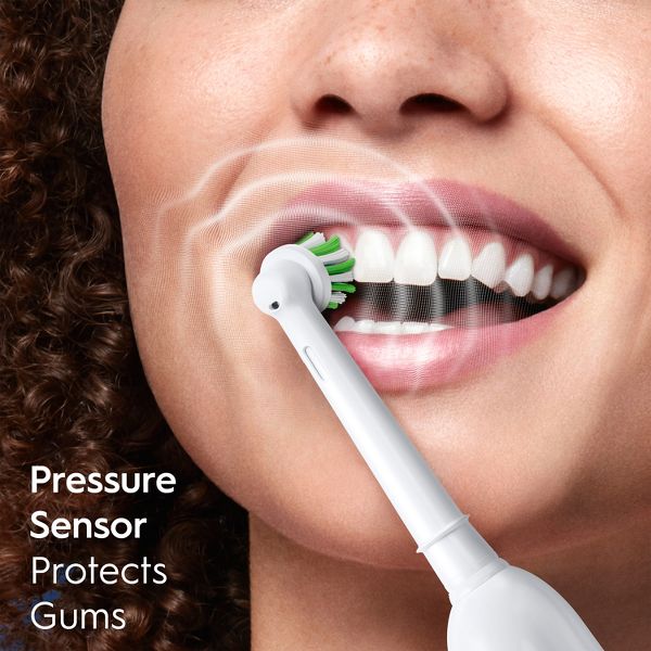 Oral-B Pro 1000 Electric Toothbrush - Black/White - 2pk