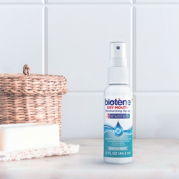 Biotene Gentle Mint Dry Mouth Moisturizing Spray - 1.5 fl oz