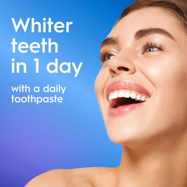 Crest 3D White Deep Stain Remover Daily Toothpaste - Dazzling Mint - 2.1oz