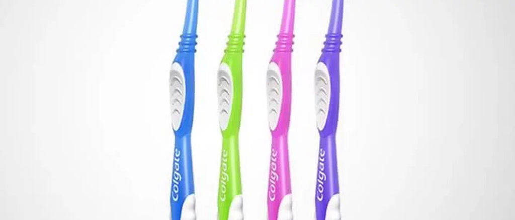 Colgate Extra Clean Manual Toothbrush - Soft - 6ct