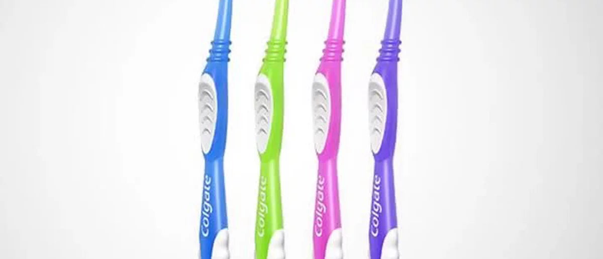 Colgate Extra Clean Manual Toothbrush - Soft - 6ct
