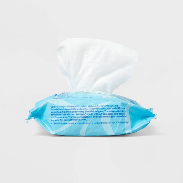 Fragrance Free Ultra-Soft Makeup Remover Cleansing Towelettes - 25ct - up&up™