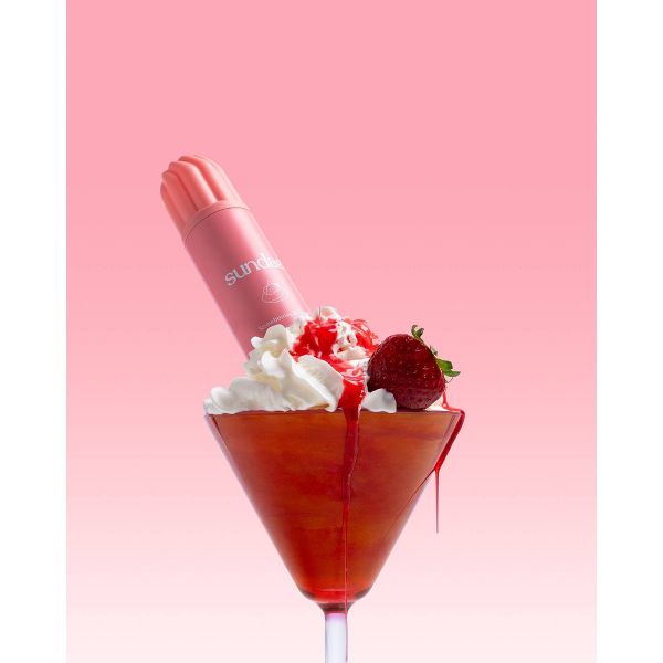 Sundae Strawberries & Cream Body Wash - 8.9 fl oz